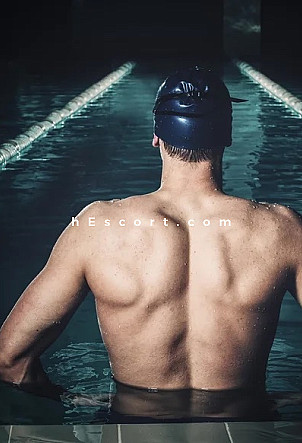 Carlos - Male escort in Vigo