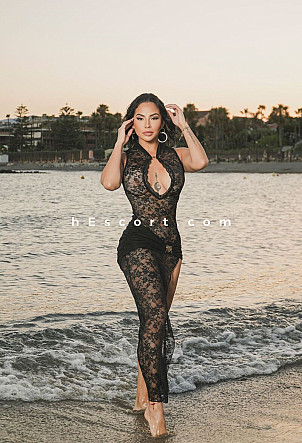 Marina - Chica escort en Marbella