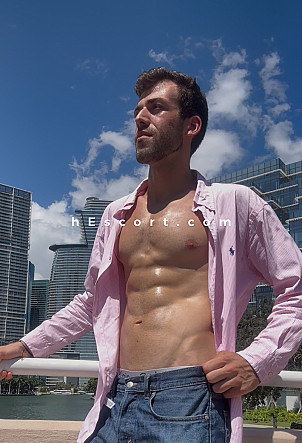 Carlos - Hombre escort en Madrid