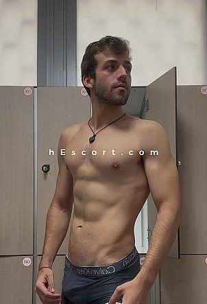 Carlos - Hombre escort en Madrid