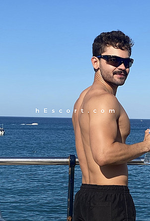 Lucas - Male escort in Madrid