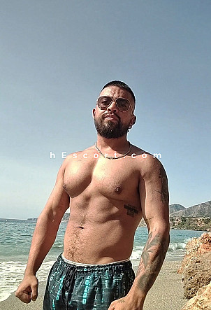 Tian - Hombre escort en Granada