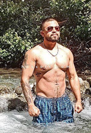 Tian - Hombre escort en Granada