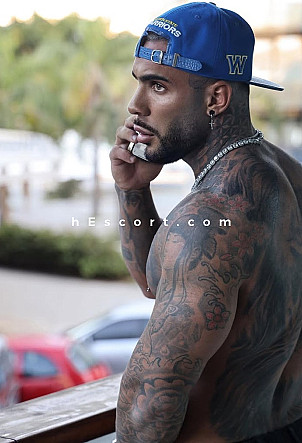 Imanolbrown - Male escort in Madrid