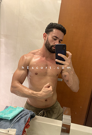 Maxxi - Male escort in Madrid